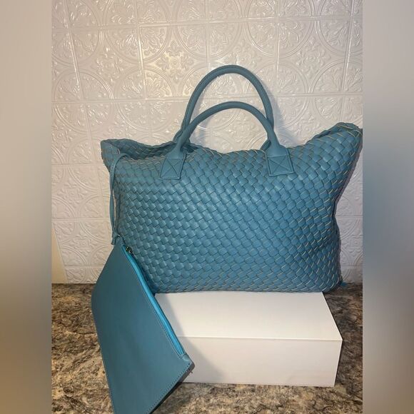 NWOT Urban Expressions Ithaca SET - Picture 5 of 11